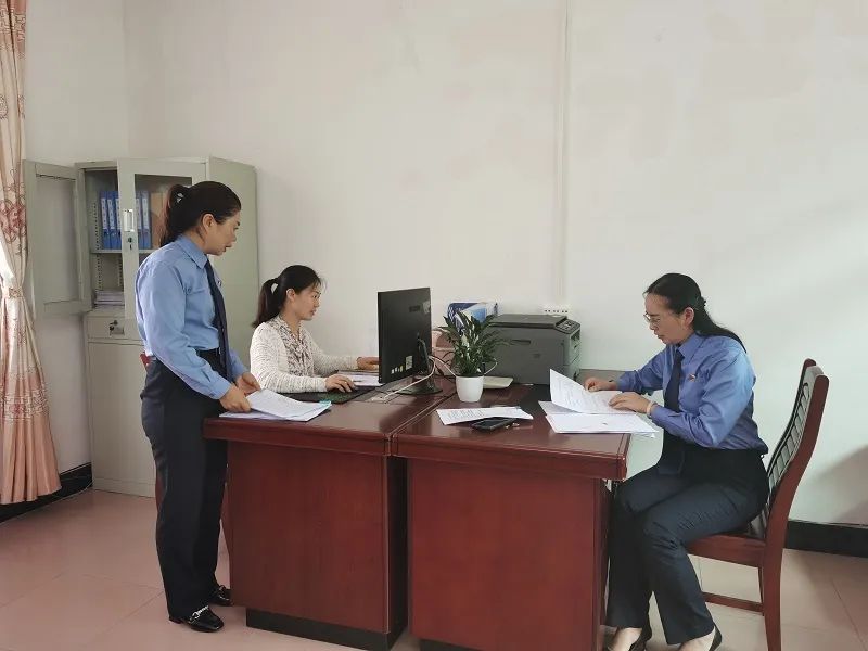 37674dc2c1b15a2bb6c256020d0734af.jpg 37674dc2c1b15a2bb6c256020d0734af.jpg