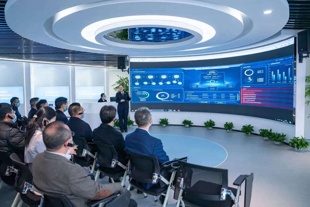 2eee762a5bed39e2866ca32d6a2458a1.jpg 2eee762a5bed39e2866ca32d6a2458a1.jpg